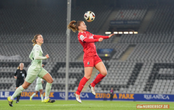 SC Freiburg vs. SGS Essen (GooglePixel Frauen-Bundesliga)