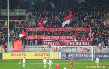 SC Freiburg vs. SGS Essen (GooglePixel Frauen-Bundesliga)