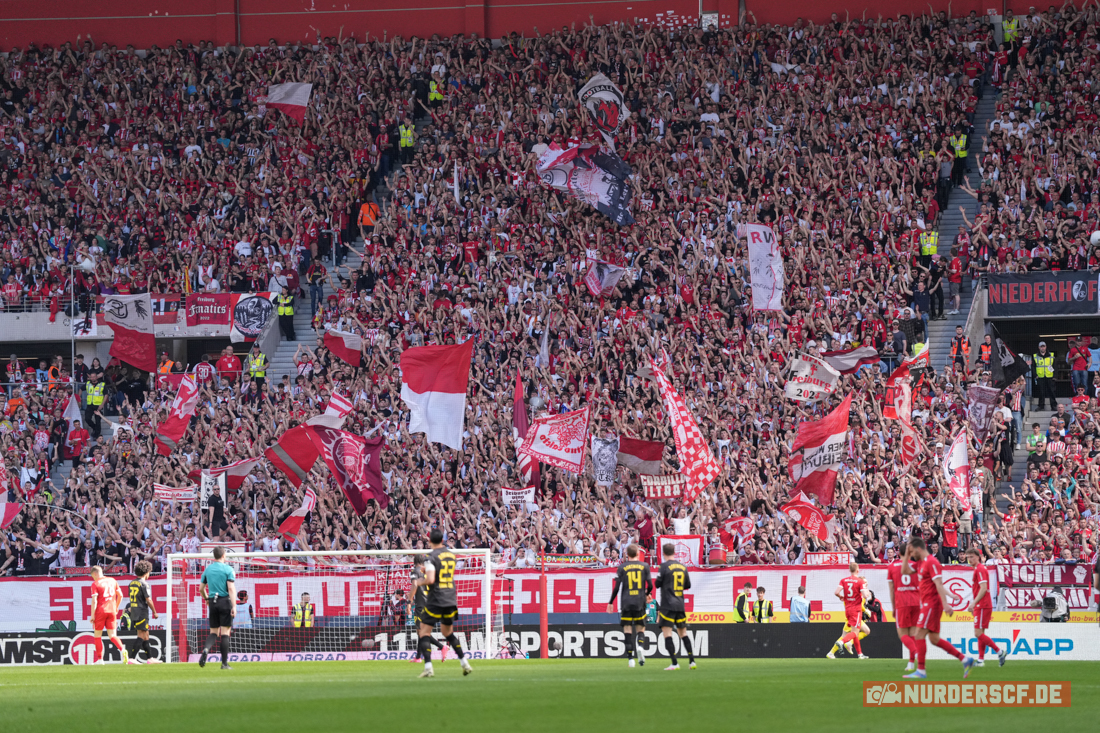 SC Freiburg vs. Borussia Dortmund (1. Bundesliga)