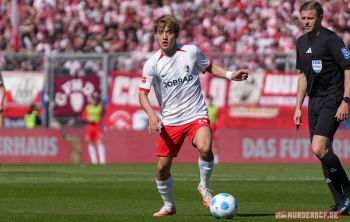 Holstein Kiel vs. SC Freiburg (1. Bundesliga)
