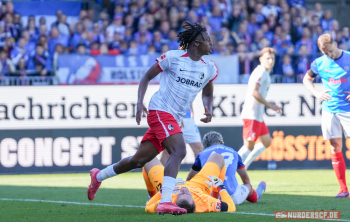 Holstein Kiel vs. SC Freiburg (1. Bundesliga)