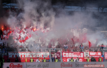 Holstein Kiel vs. SC Freiburg (1. Bundesliga)