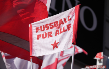 Holstein Kiel vs. SC Freiburg (1. Bundesliga)