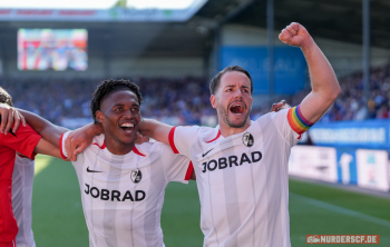 Holstein Kiel vs. SC Freiburg (1. Bundesliga)