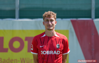 Patrick Osterhage (SC Freiburg, 06), Portrait, PorträtMedia Day in der Saison 2024/2025 beim SC Freiburg