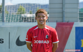 Ritsu Doan (SC Freiburg, 42), Portrait, PorträtMedia Day in der Saison 2024/2025 beim SC Freiburg