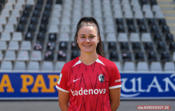 Svenja Foelmli (SC Freiburg, 17)Media Day in der Saison 2024/2025 bei den SC Freiburg Frauen