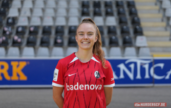 Lisa Kolb (SC Freiburg, 18)Media Day in der Saison 2024/2025 bei den SC Freiburg Frauen